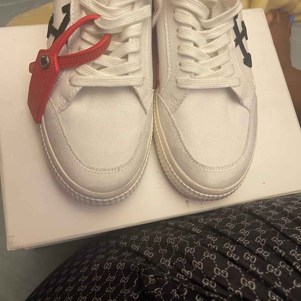 Off-White Classic White Sneakers